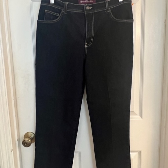 Gloria Vanderbilt Amanda Stretch Fabric Womens Straight Leg Regular 14P - Picture 1 of 6